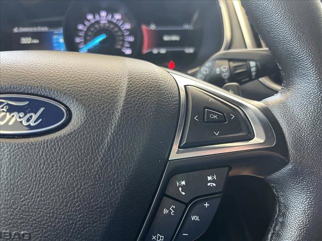 Used 2020 Ford Edge Titanium w/ Equipment Group 301A AWD/4WD image 9