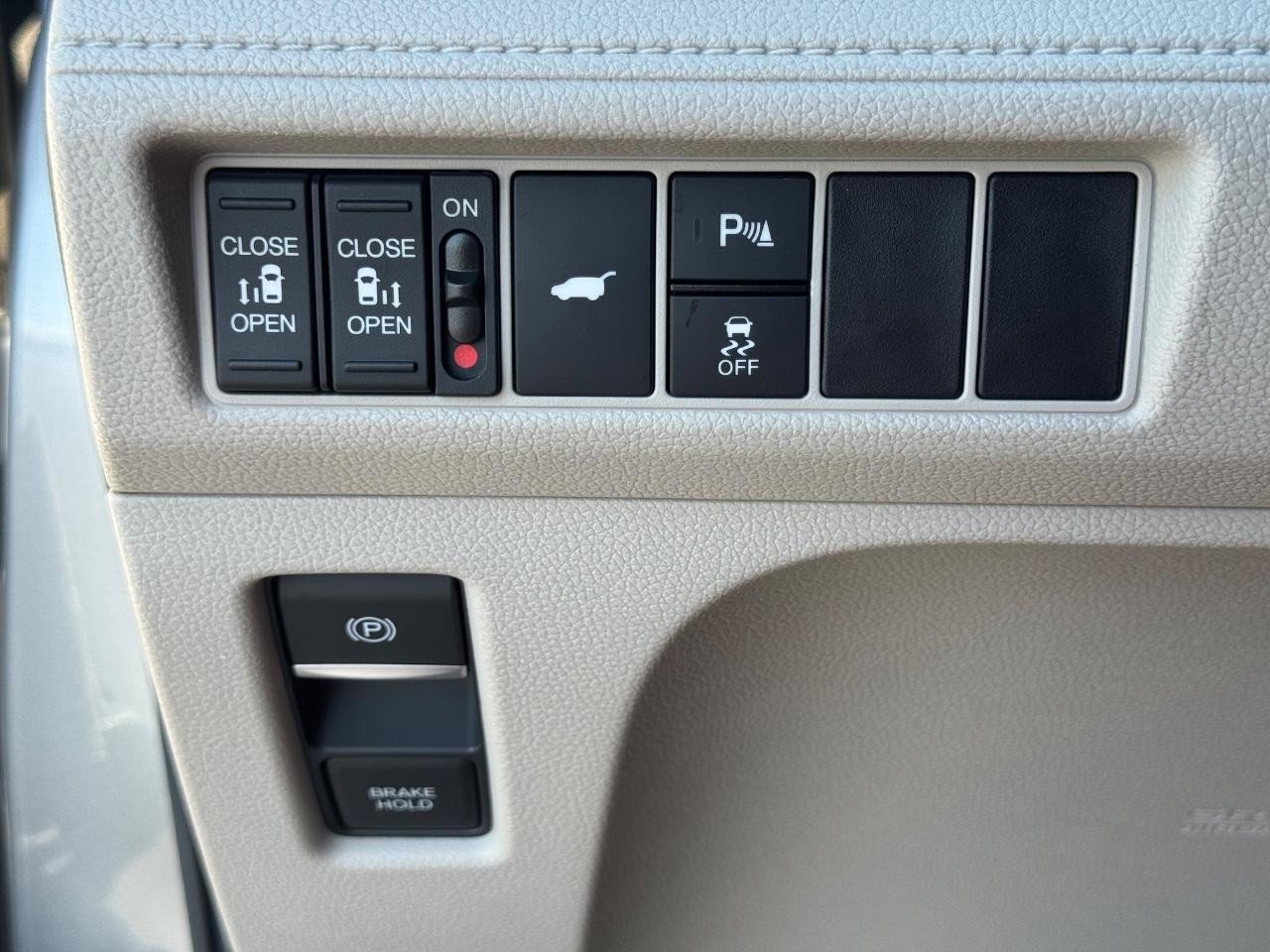 Certified 2025 Honda Odyssey Touring image 23