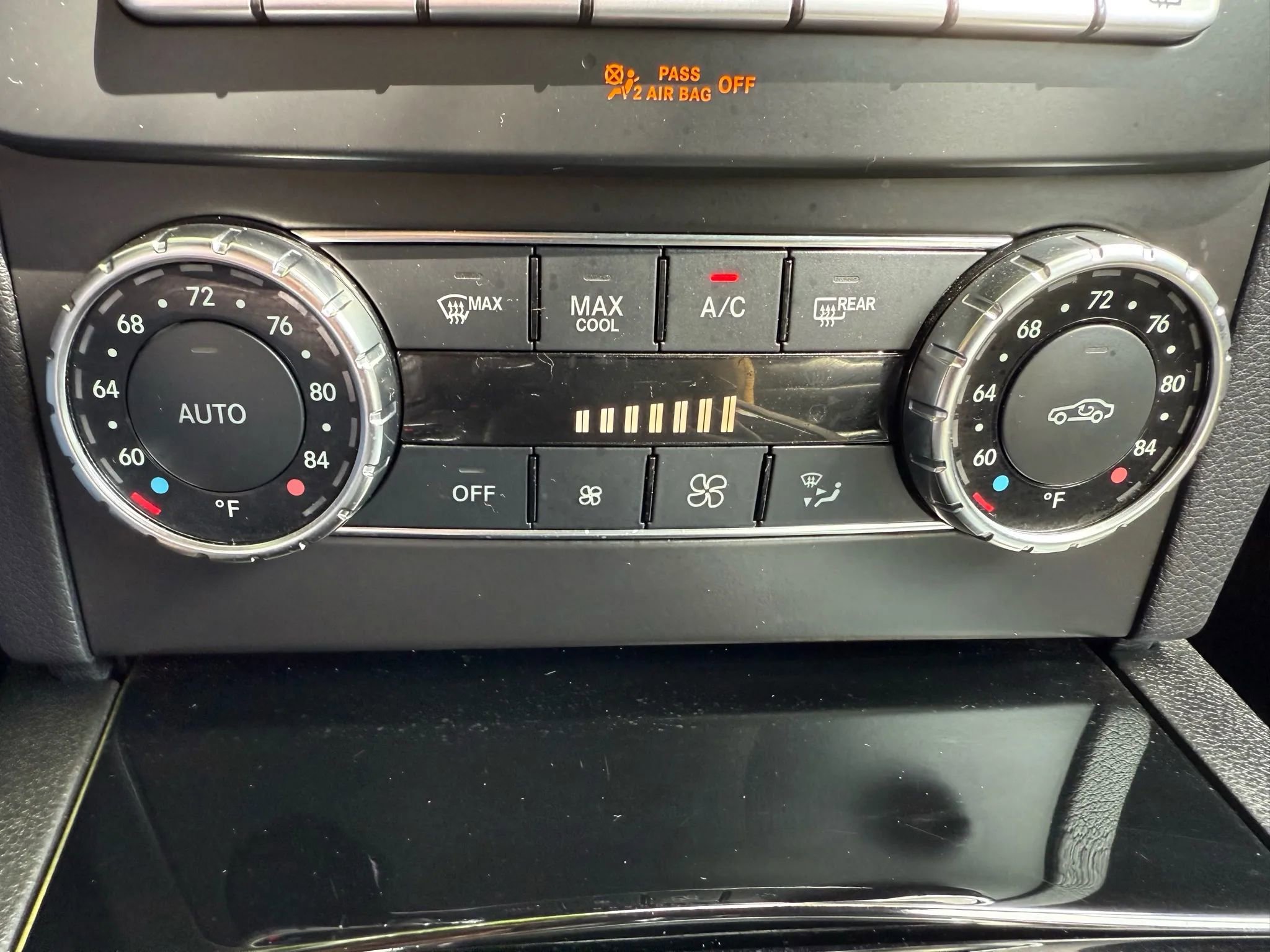 Used 2012 Mercedes-Benz C 63 AMG Coupe w/ Multimedia Pkg image 33