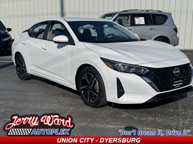 Used 2024 Nissan Sentra SV image 1