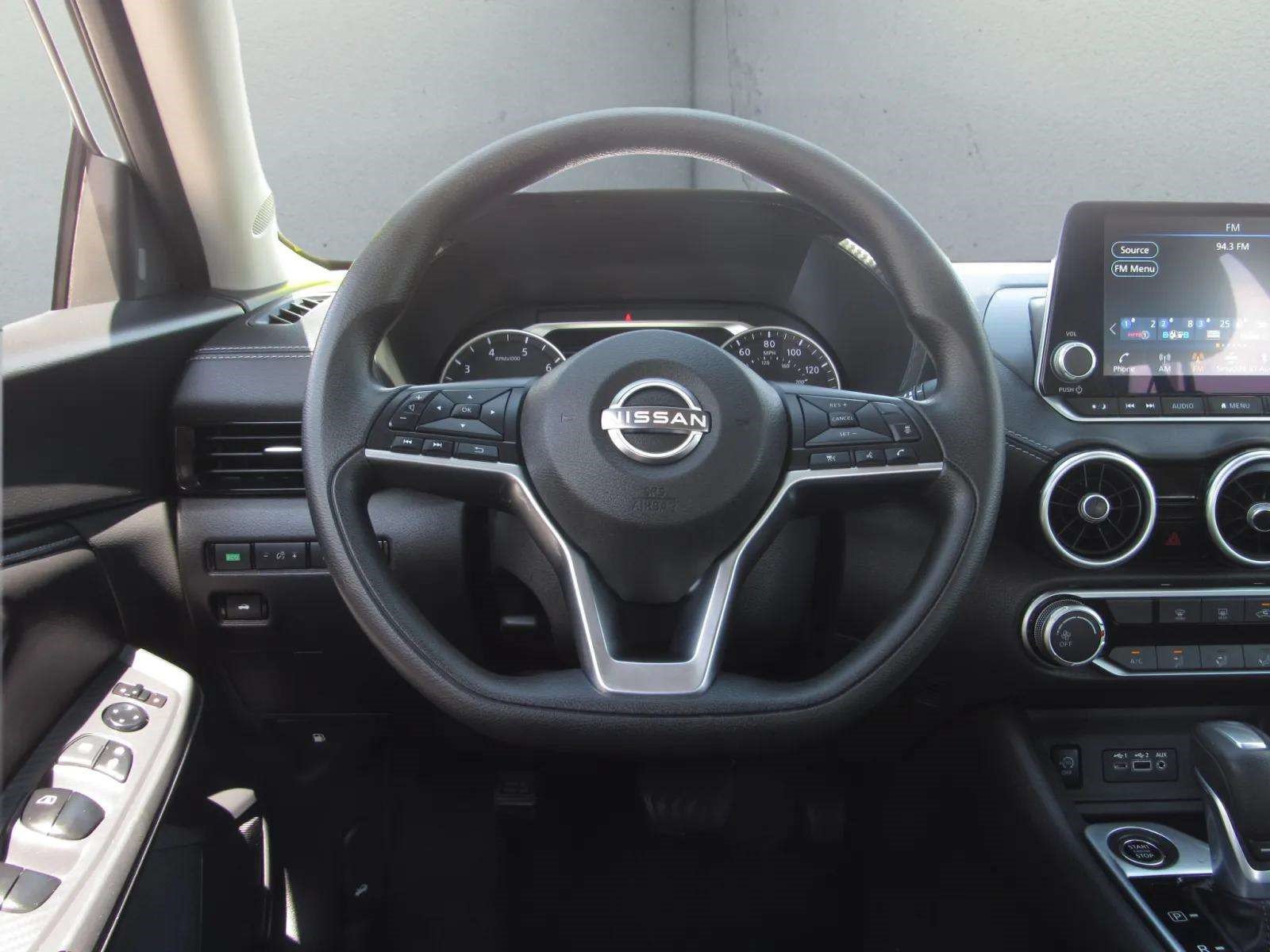 Used 2024 Nissan Sentra SV FWD image 21