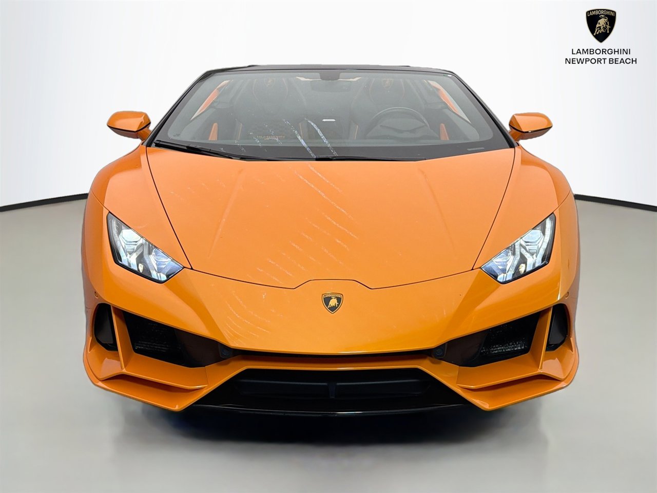 Used 2023 Lamborghini Huracan EVO AWD/4WD image 2