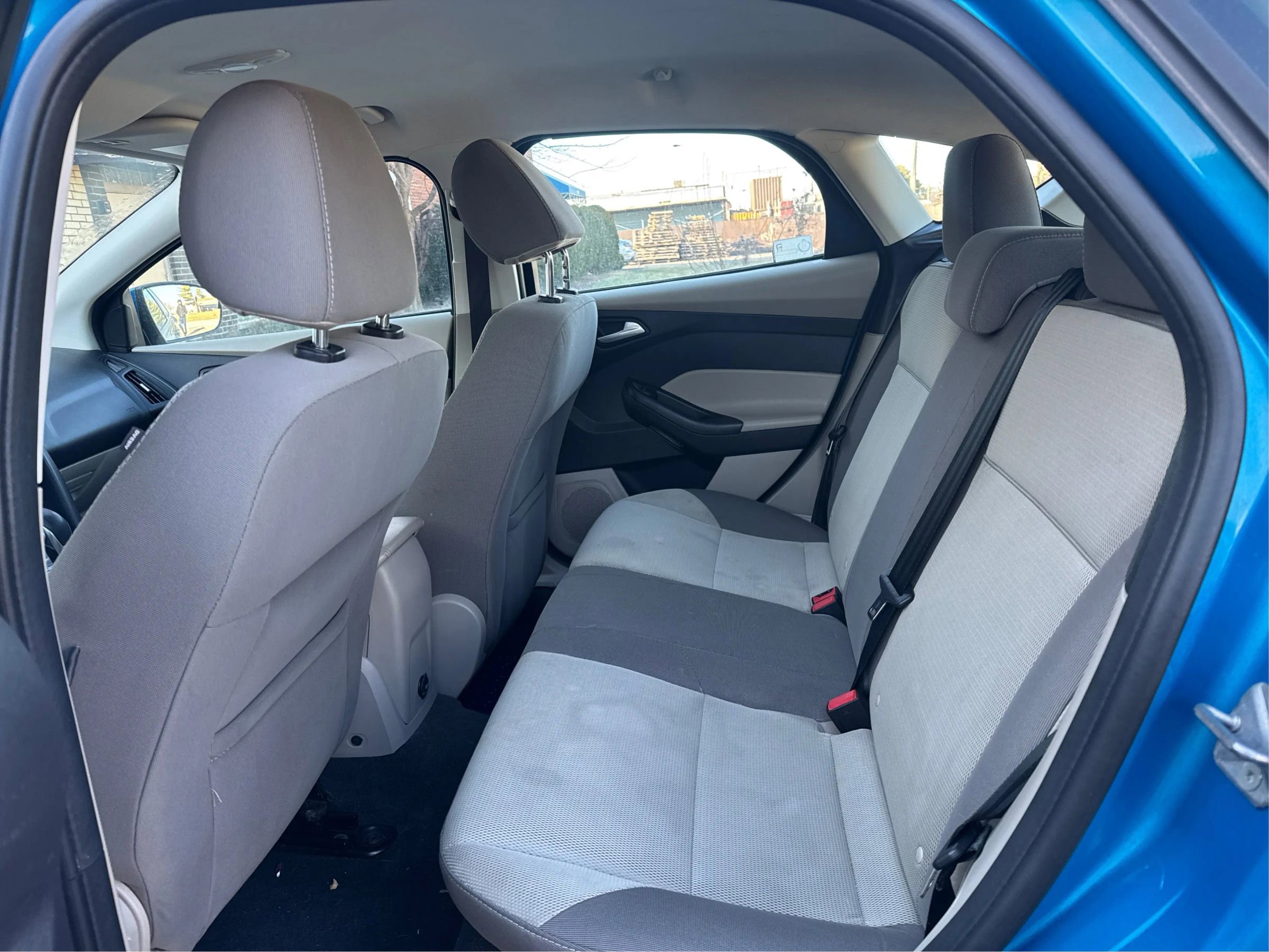 Used 2014 Ford Focus SE image 11