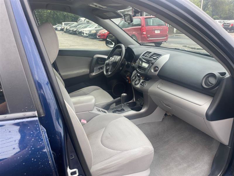 Used 2007 Toyota RAV4 Limited FWD image 13