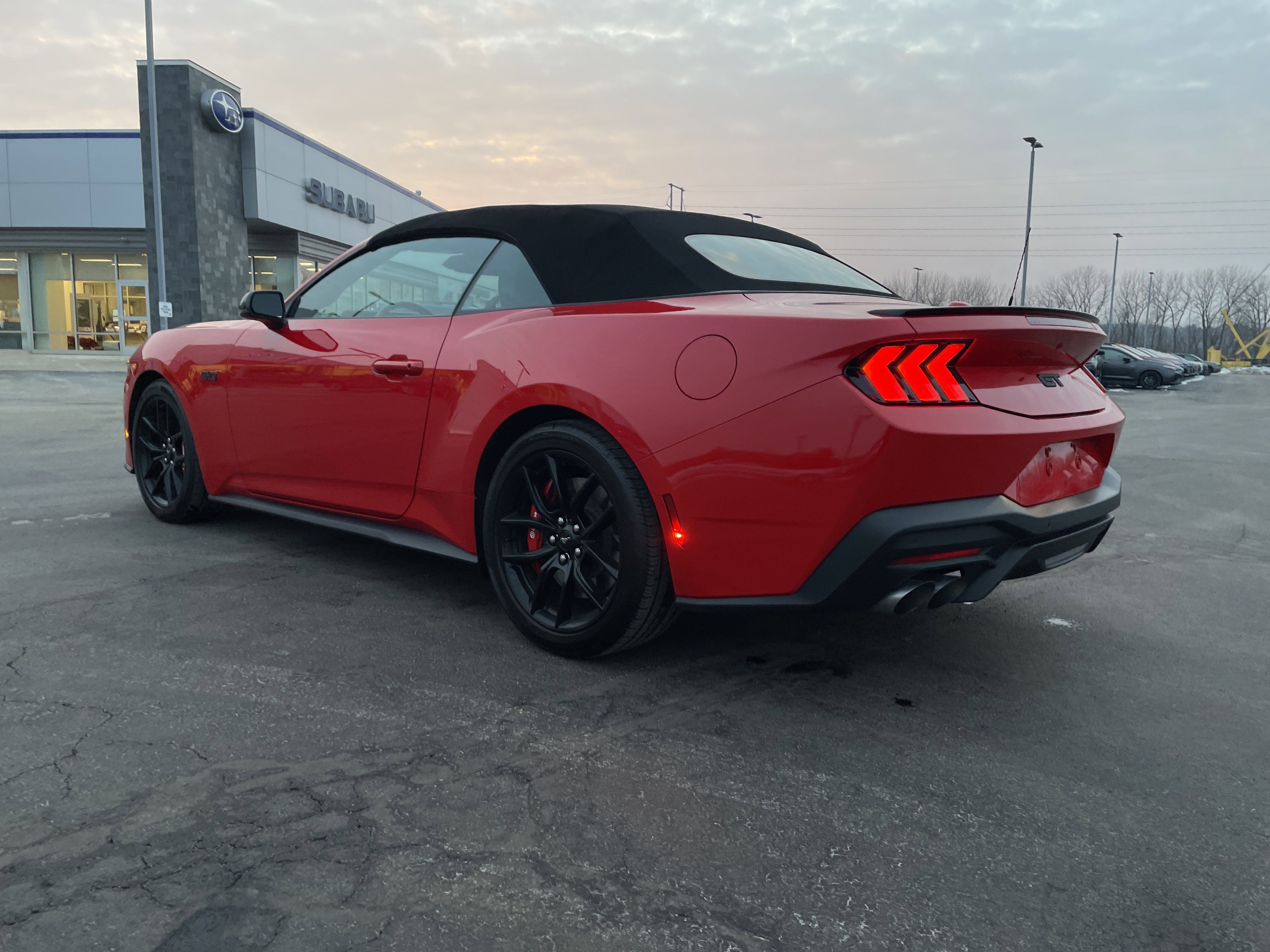 Used 2025 Ford Mustang GT Premium image 3