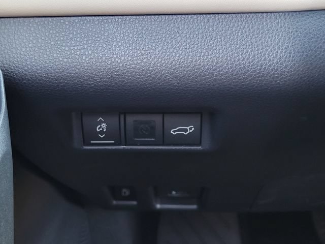 Used 2026 Toyota RAV4 Limited AWD/4WD image 14