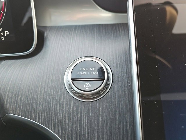 New 2026 Mercedes-Benz C 300 4MATIC Sedan image 25