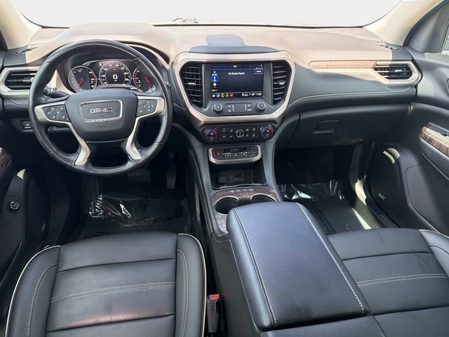 Used 2021 GMC Acadia Denali w/ Denali Technology Package FWD image 15