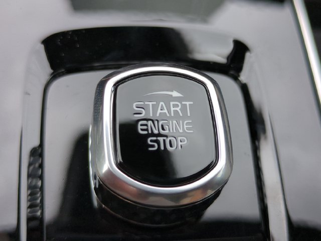 New 2026 Volvo XC90 B6 Ultra w/ Lounge Package AWD/4WD image 28