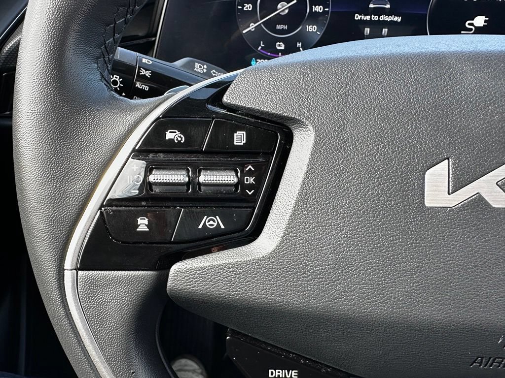 Used 2023 Kia Niro Wind FWD image 29