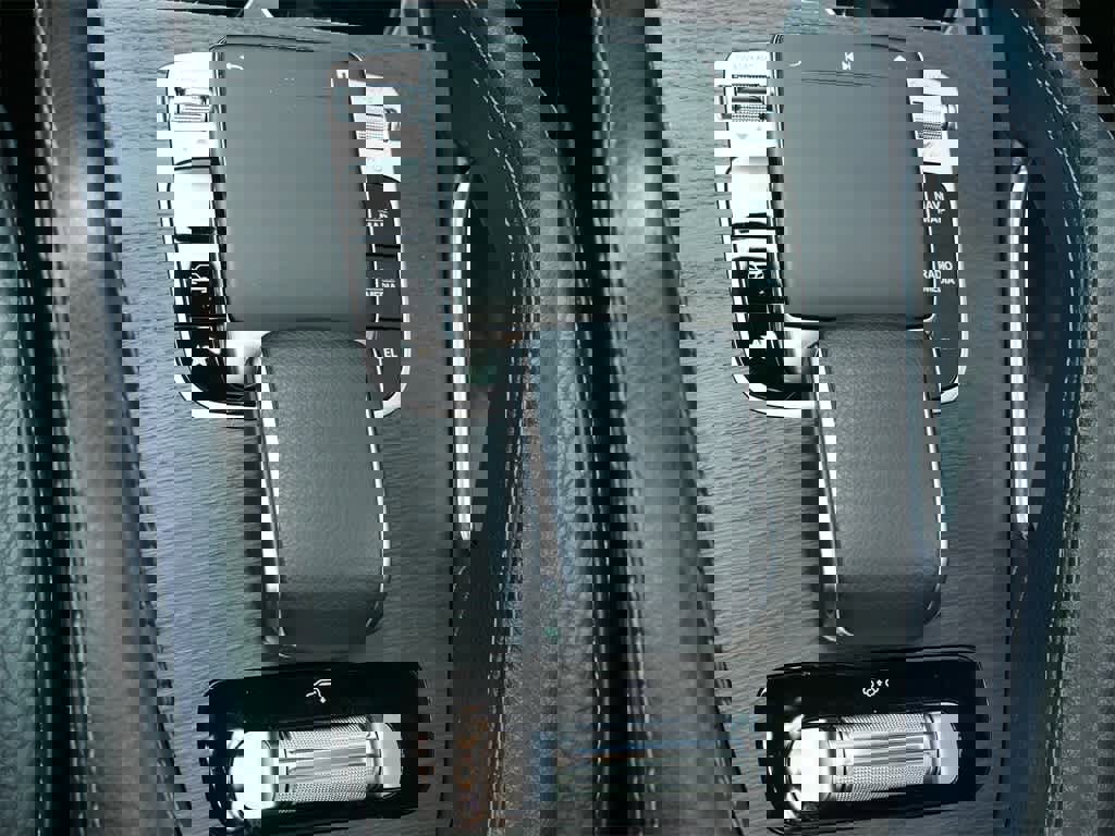 Used 2020 Mercedes-Benz GLE 580 4MATIC image 17