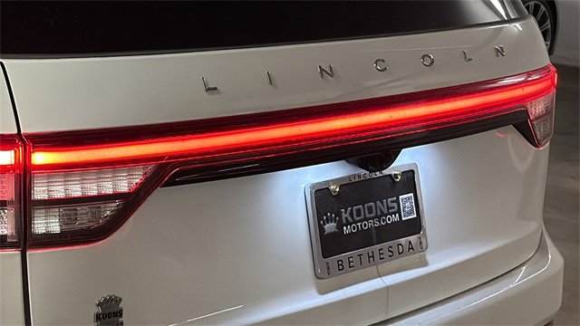New 2026 Lincoln Aviator AWD image 4
