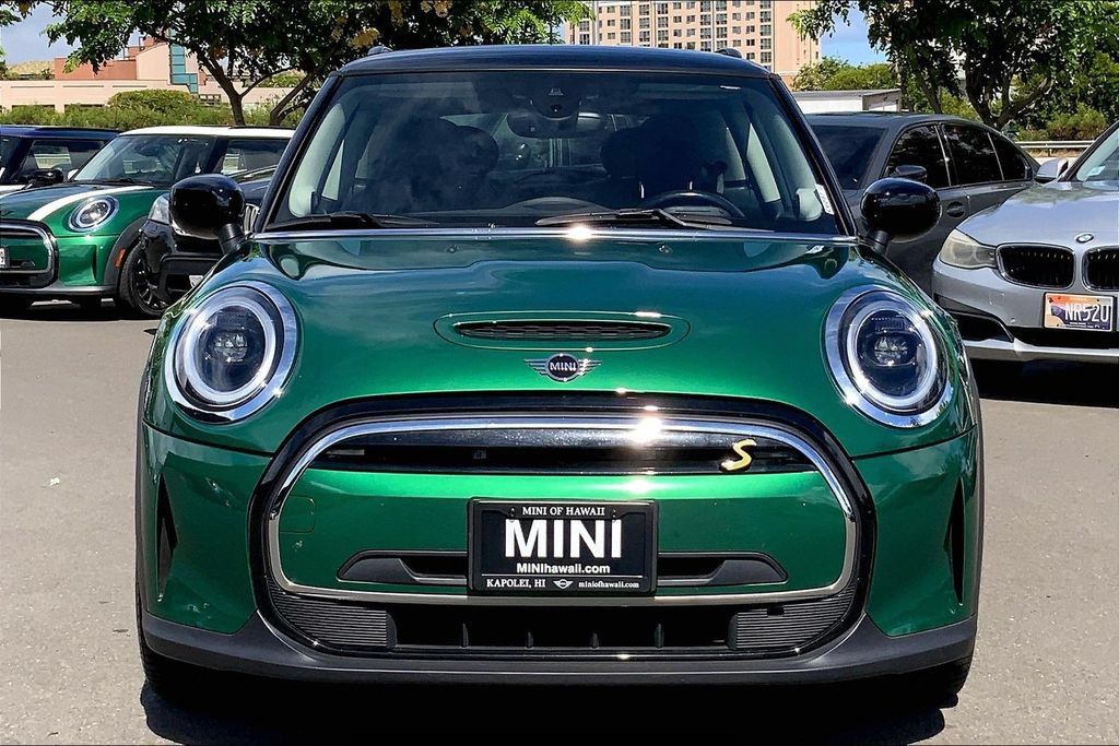 Used 2024 MINI Cooper SE FWD image 3