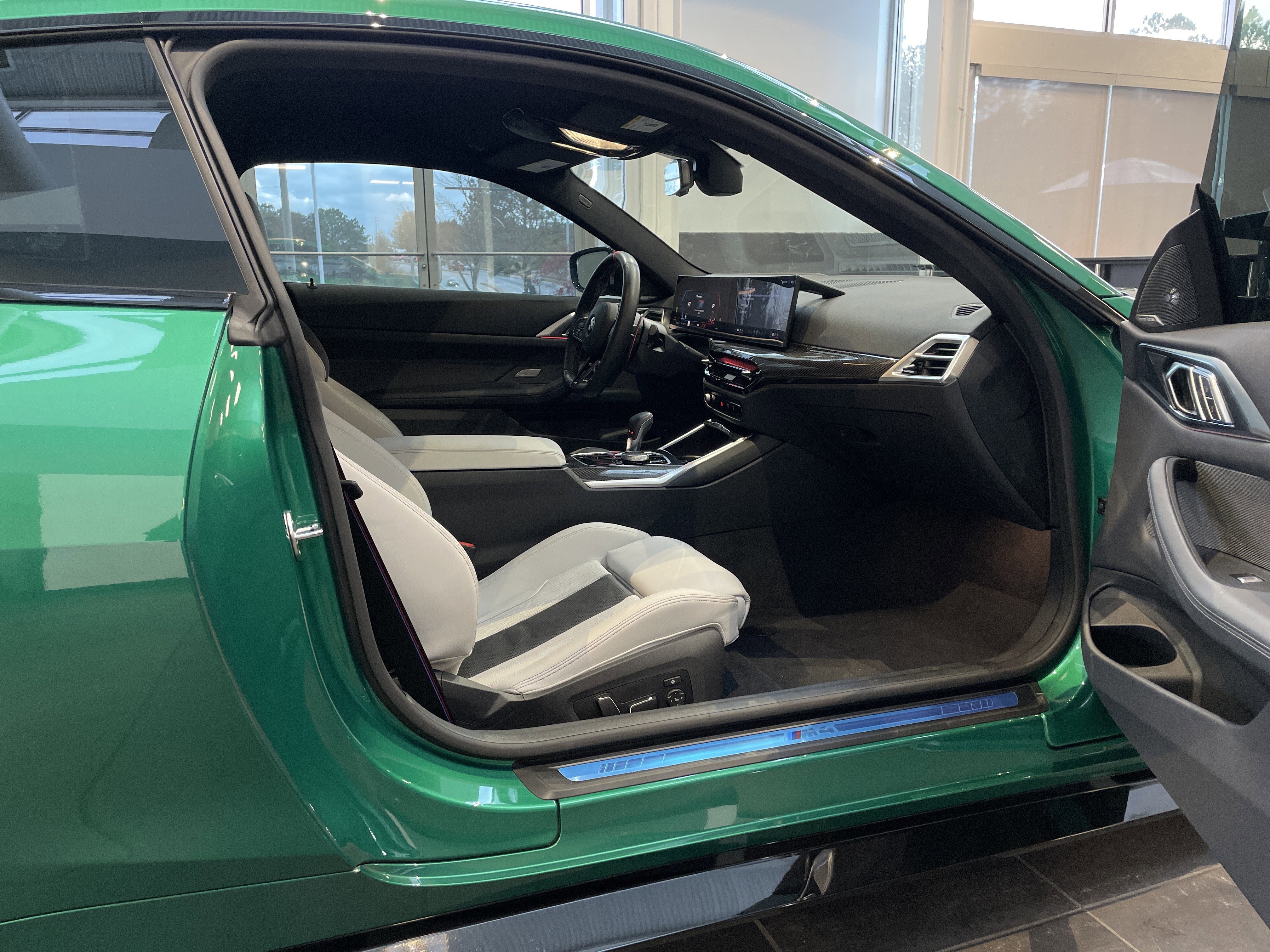 Used 2025 BMW M4 xDrive Competition w/ Executive Package image 38