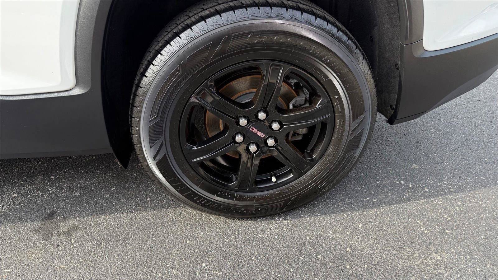 Used 2023 GMC Acadia AT4 w/ Technology Package AWD/4WD image 40