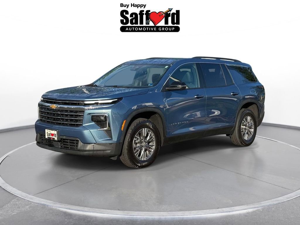 Used 2025 Chevrolet Traverse LT AWD/4WD image 1