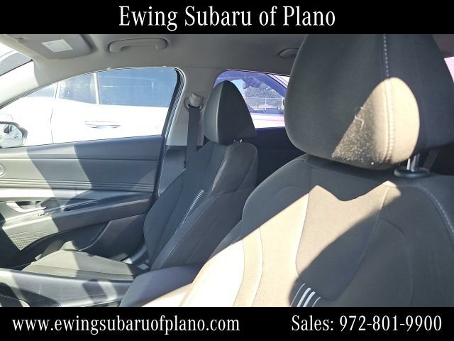 Used 2023 Hyundai Elantra SEL w/ Convenience Package FWD image 6