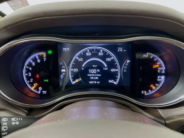 Used 2021 Jeep Grand Cherokee Overland AWD/4WD image 14