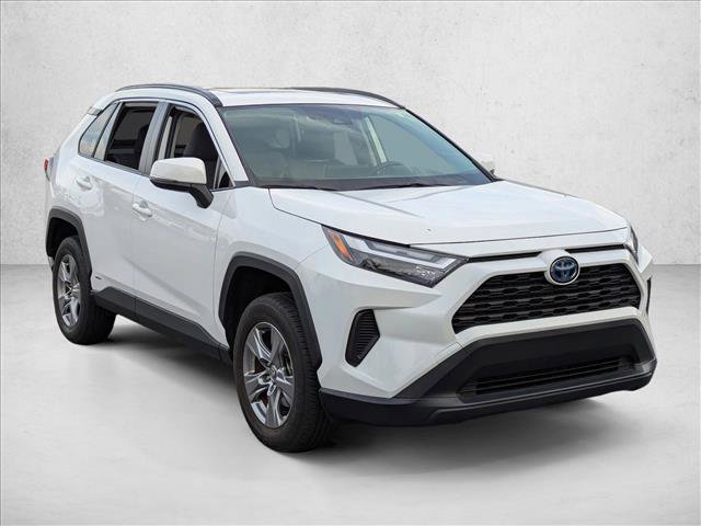 Used 2023 Toyota RAV4 XLE image 3