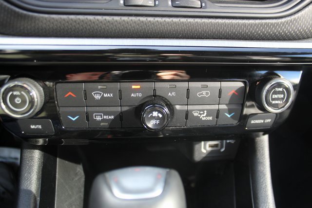 Used 2025 Jeep Compass Trailhawk w/ Trailhawk Elite Group image 22