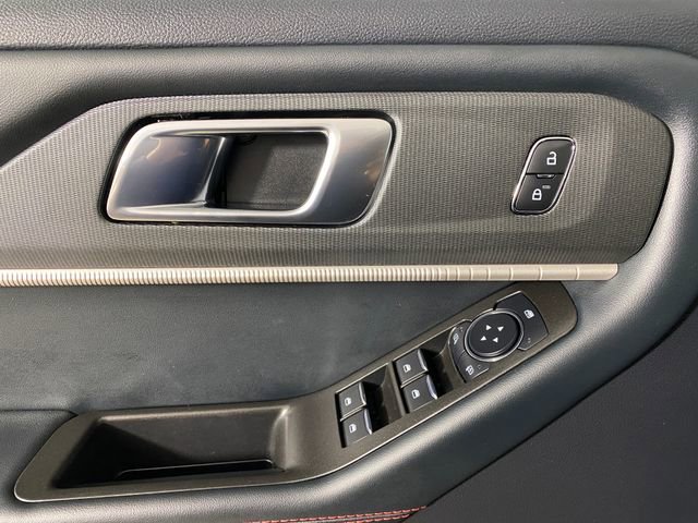 Used 2025 Ford Explorer ST-Line w/ ST-Line Street Pack image 14