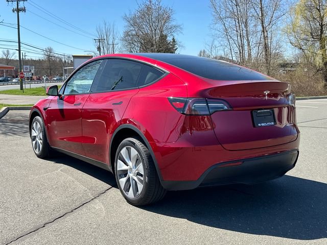 Used 2024 Tesla Model Y Long Range image 2