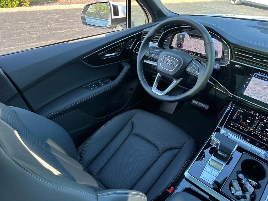 New 2025 Audi Q7 3.0T Premium Plus image 31