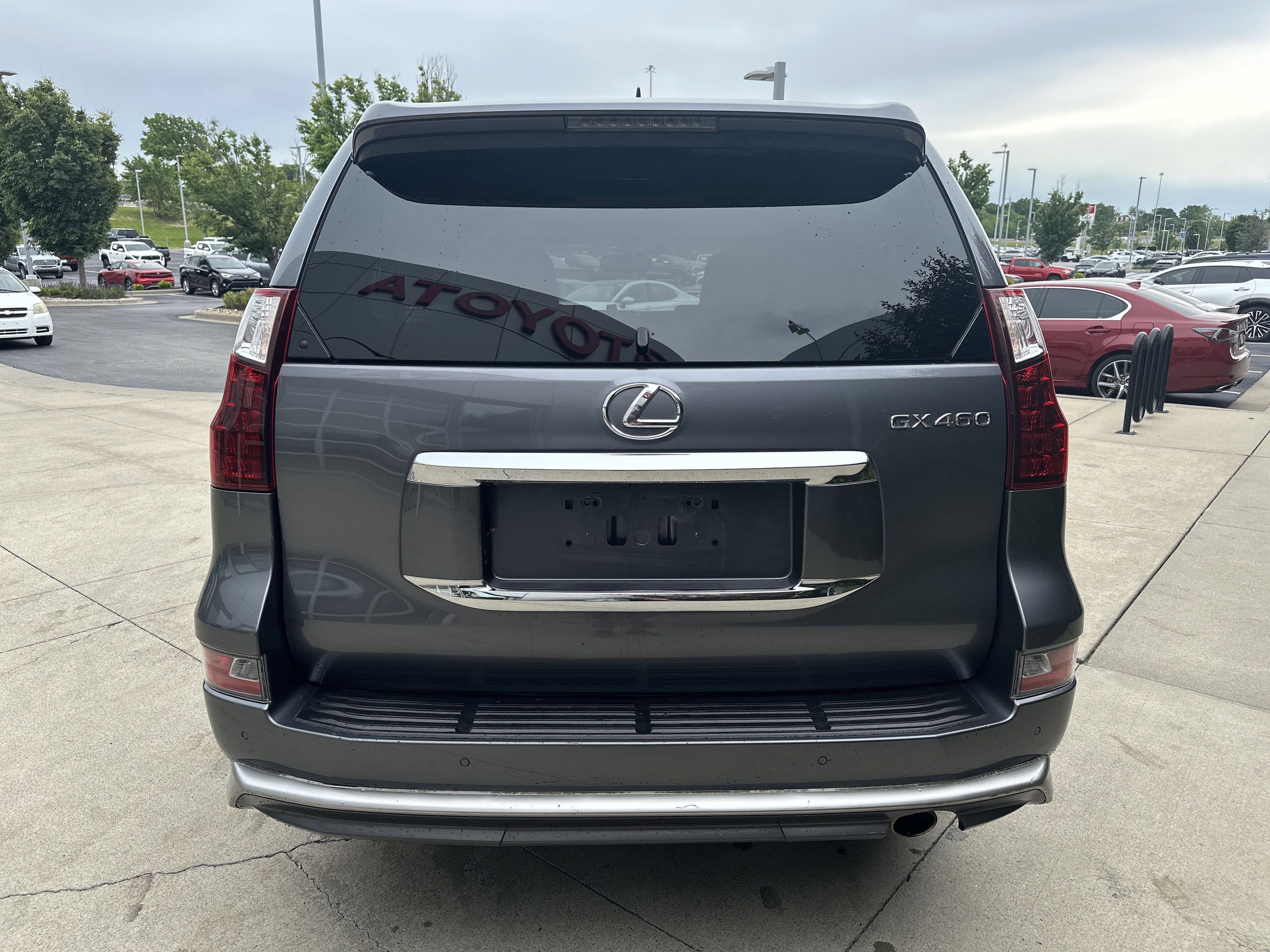 Used 2018 Lexus GX 460 Premium AWD/4WD image 8