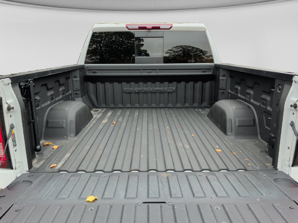 Used 2024 GMC Sierra 1500 Denali AWD/4WD image 38
