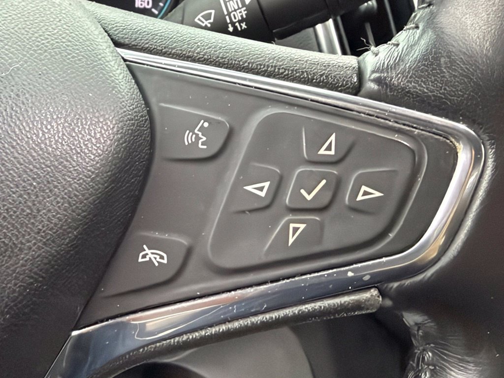 Used 2021 Chevrolet Equinox LT AWD/4WD image 30