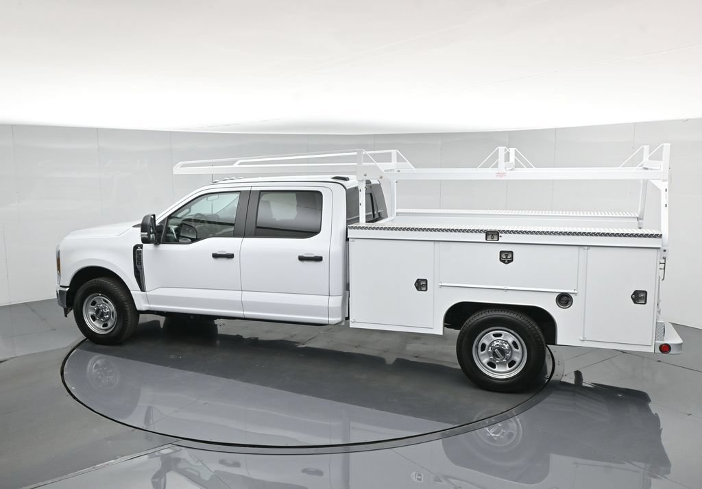 New 2026 Ford F350 XL w/ XL Chrome Package RWD image 46