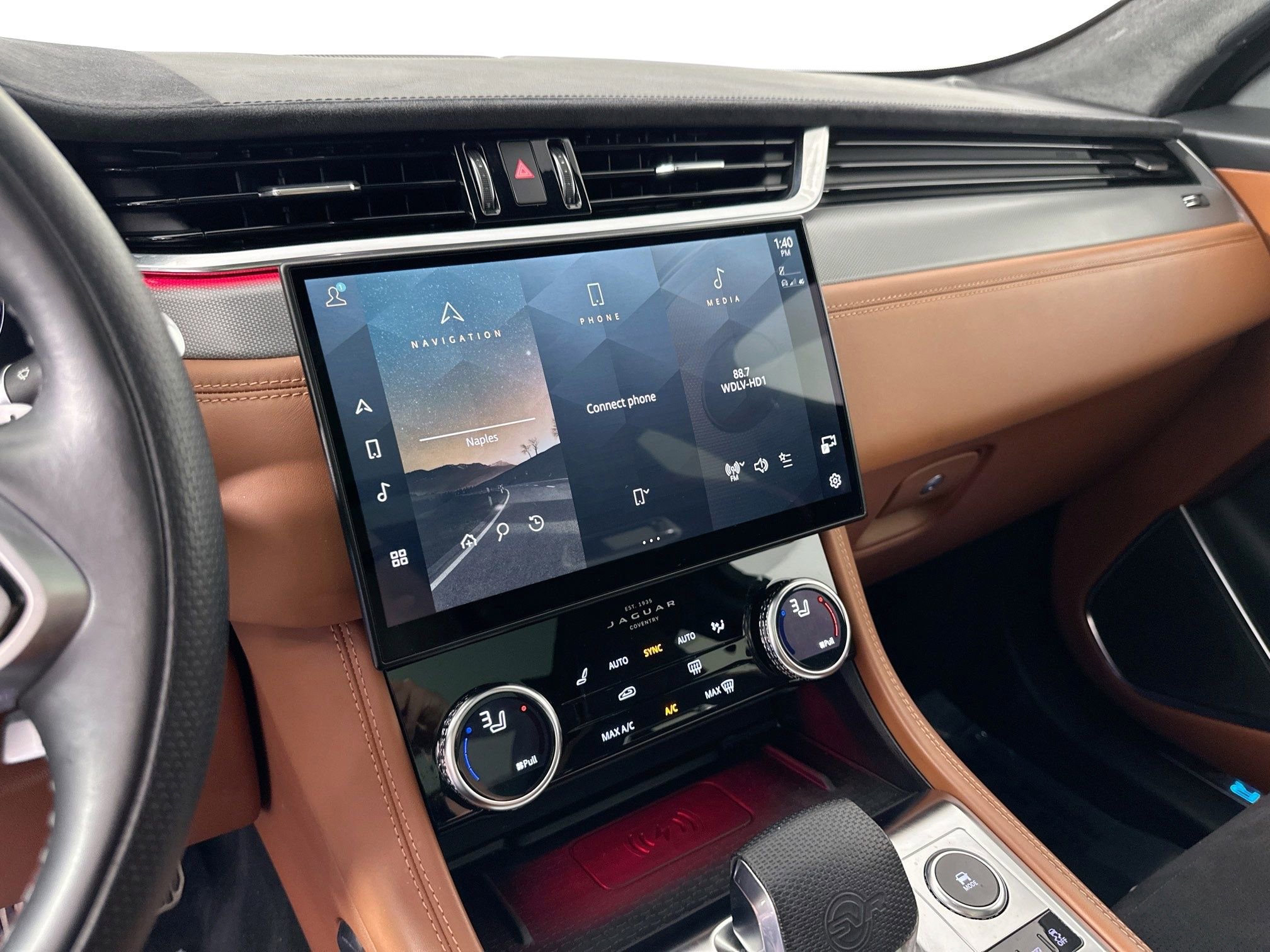 Certified 2021 Jaguar F-PACE SVR AWD/4WD image 13