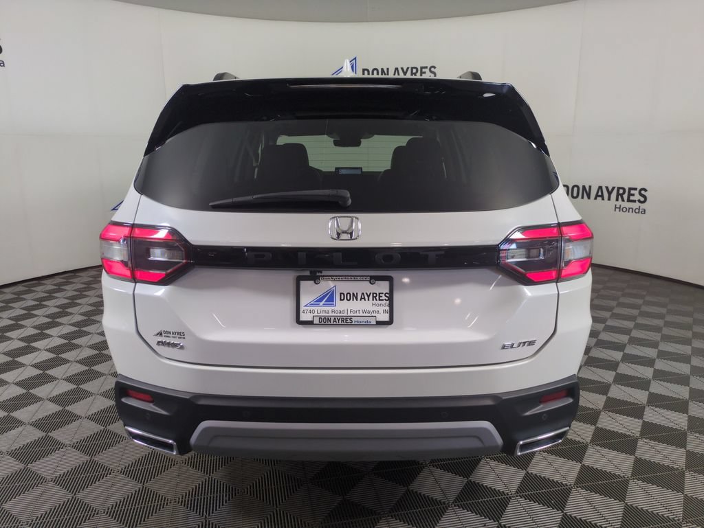 Certified 2023 Honda Pilot Elite image 5