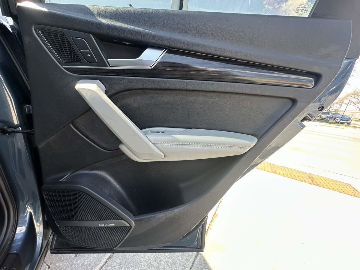 Used 2018 Audi Q5 Prestige AWD/4WD image 39