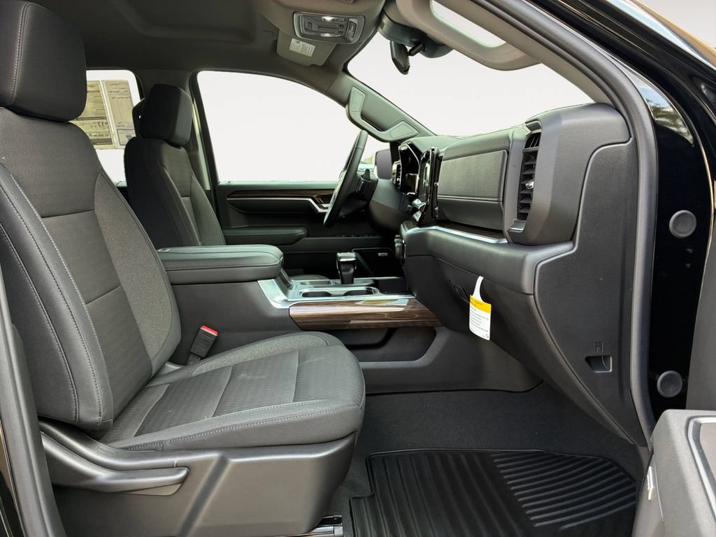 New 2026 Chevrolet Silverado 1500 RST w/ All Star Edition Plus AWD/4WD image 15