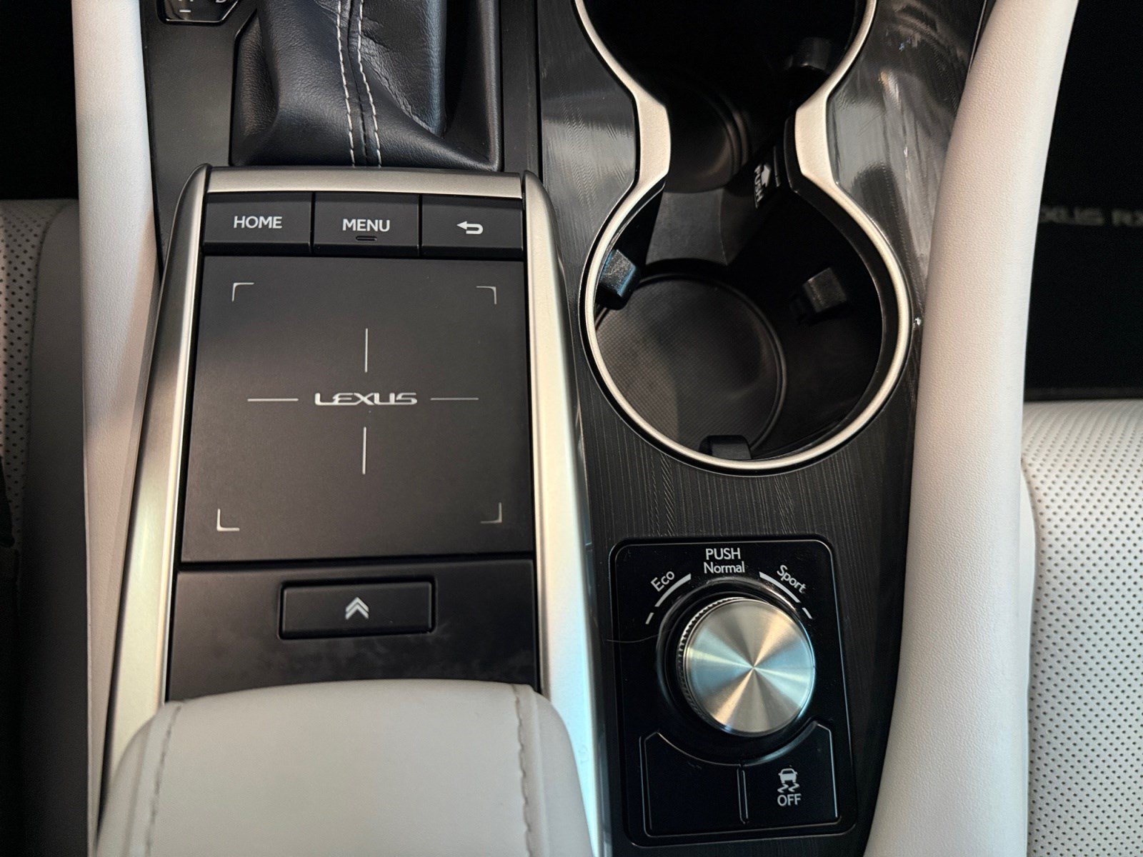 Used 2020 Lexus RX 350 FWD w/ Accessory Package image 27