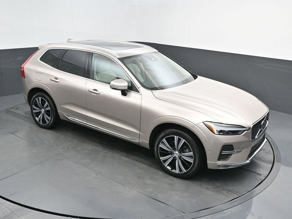 Certified 2023 Volvo XC60 B5 Plus image 29