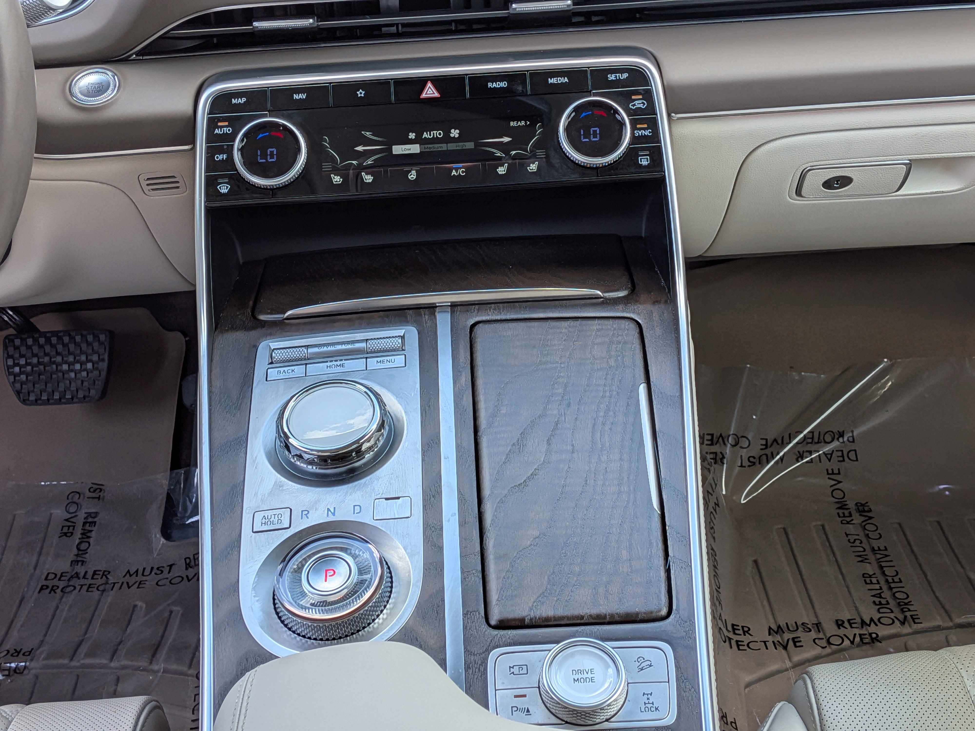 Used 2024 Genesis GV80 3.5T image 23