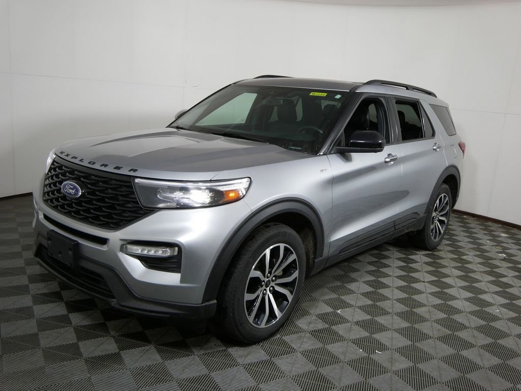 Used 2023 Ford Explorer ST-Line image 7
