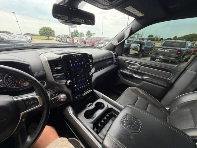 Used 2020 RAM 1500 Laramie w/ Sport Appearance Package AWD/4WD image 16