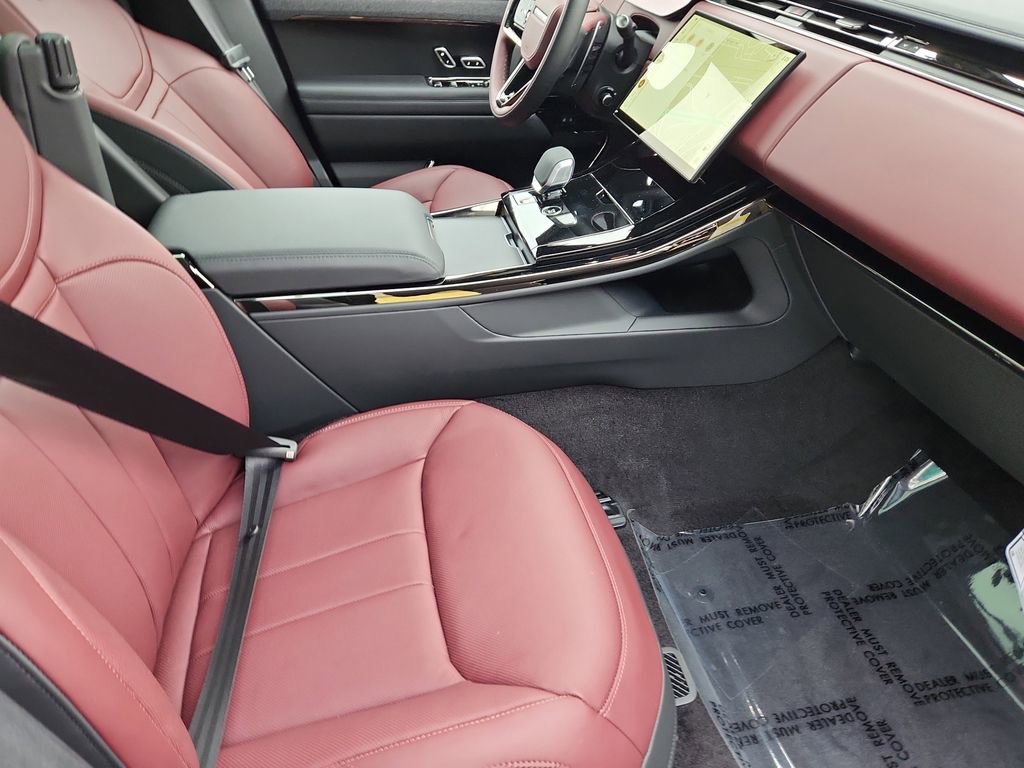 New 2025 Land Rover Range Rover Sport Dynamic SE image 3