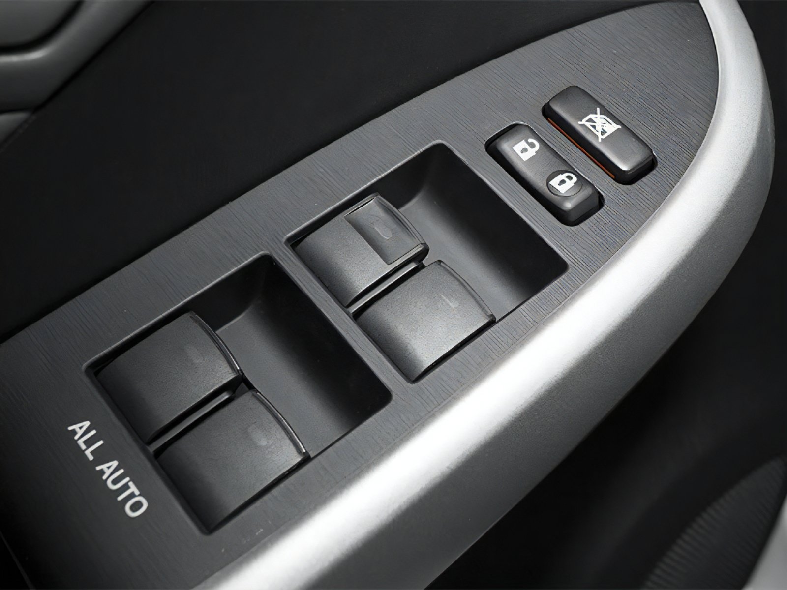 Used 2013 Toyota Prius Three w/ Protection Pkg FWD image 14