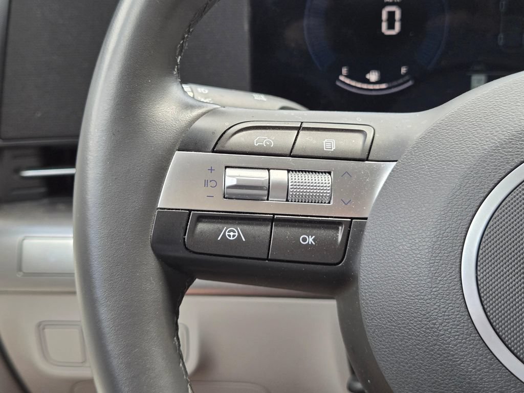 Used 2024 Hyundai Kona SEL AWD/4WD image 31