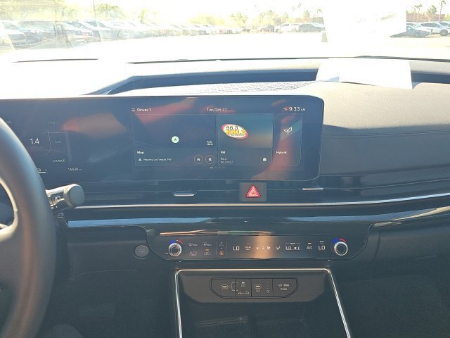 Used 2025 Kia Carnival SX Prestige FWD image 10