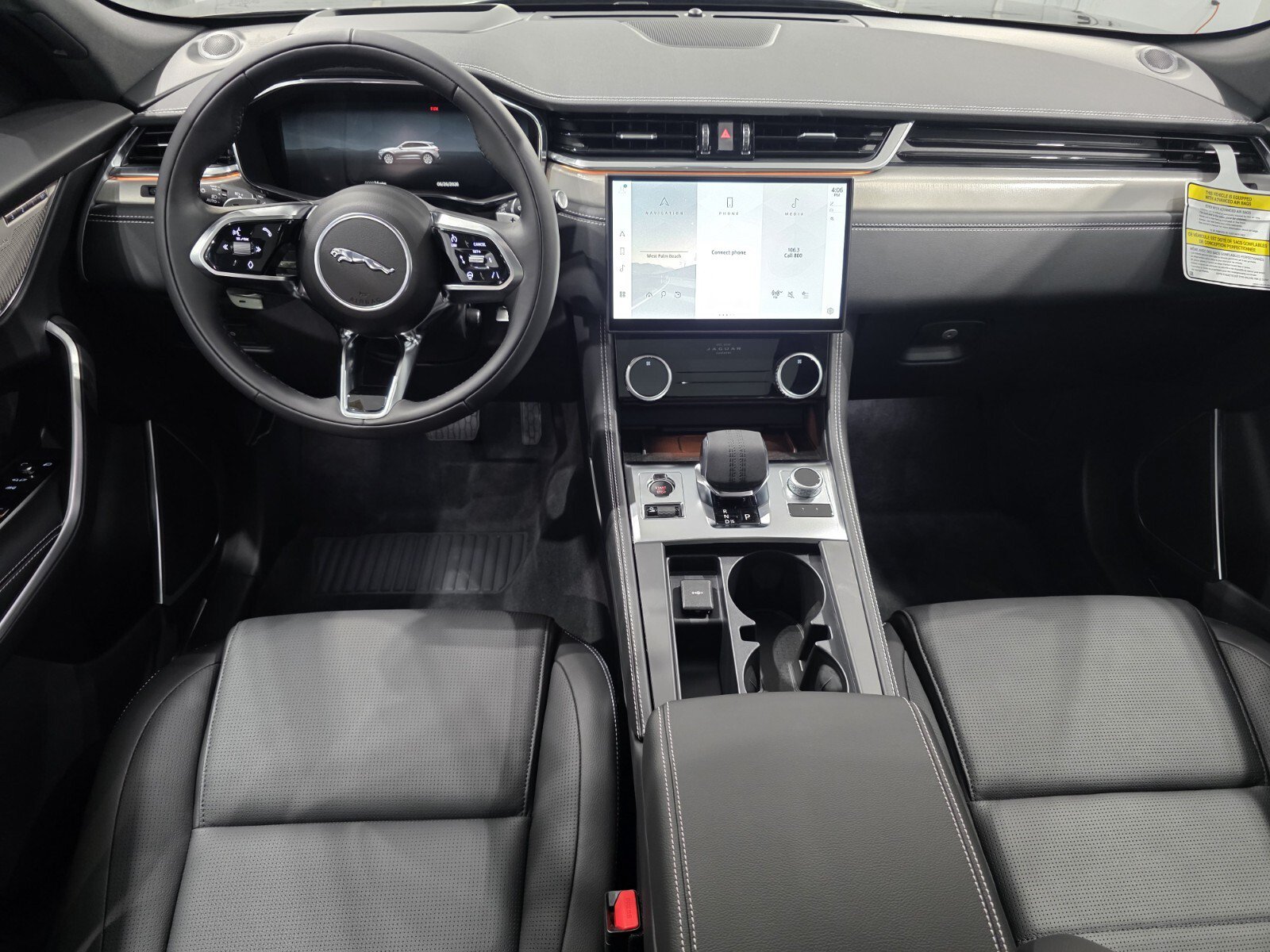 New 2026 Jaguar F-PACE R-Dynamic S AWD/4WD image 10