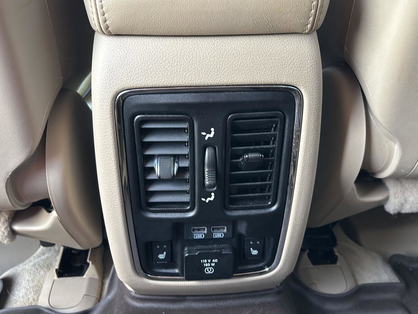 Used 2017 Jeep Grand Cherokee Overland AWD/4WD image 8