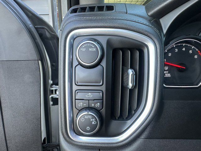 Used 2021 Chevrolet Silverado 1500 LT image 23