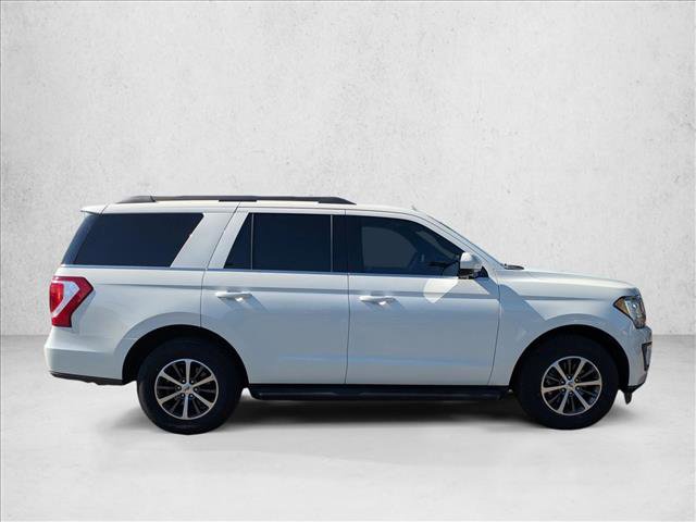 Used 2020 Ford Expedition XLT image 4