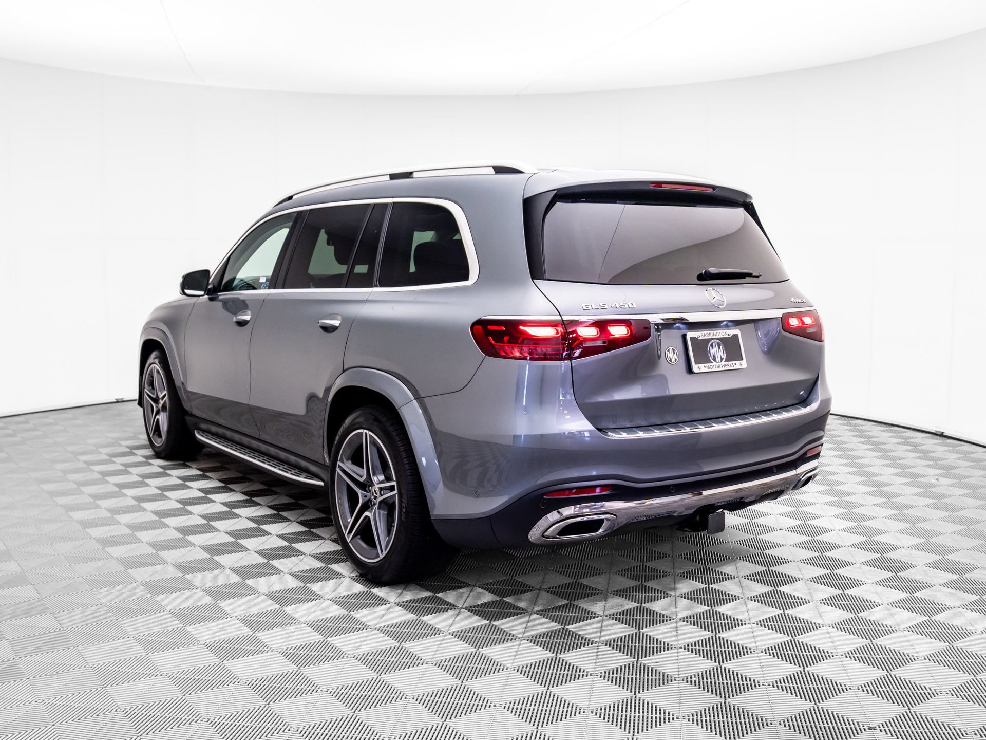 New 2026 Mercedes-Benz GLS 450 4MATIC image 3