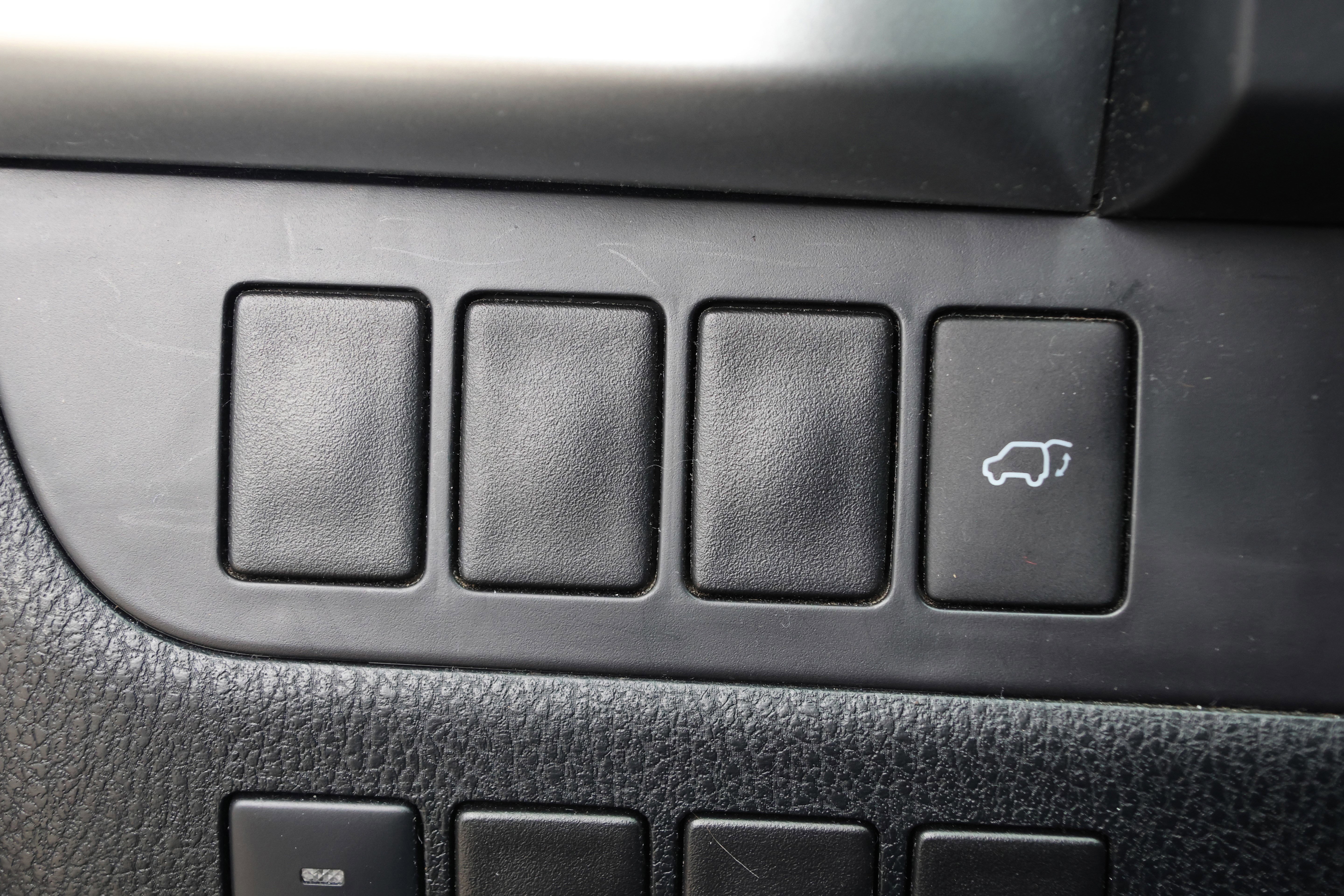 Used 2014 Toyota Highlander XLE image 14
